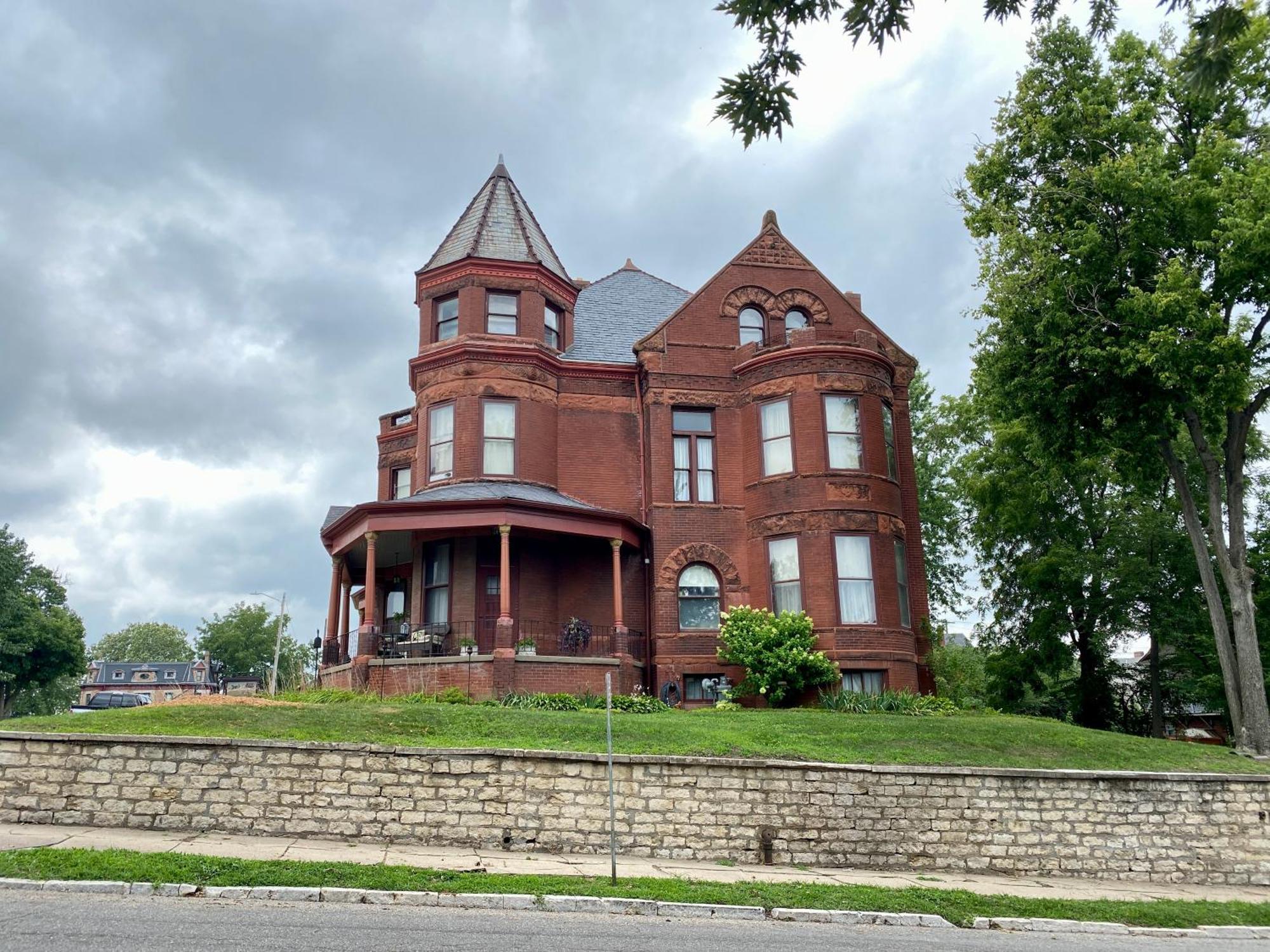 Vineyard Mansion B&B Saint Joseph Buitenkant foto