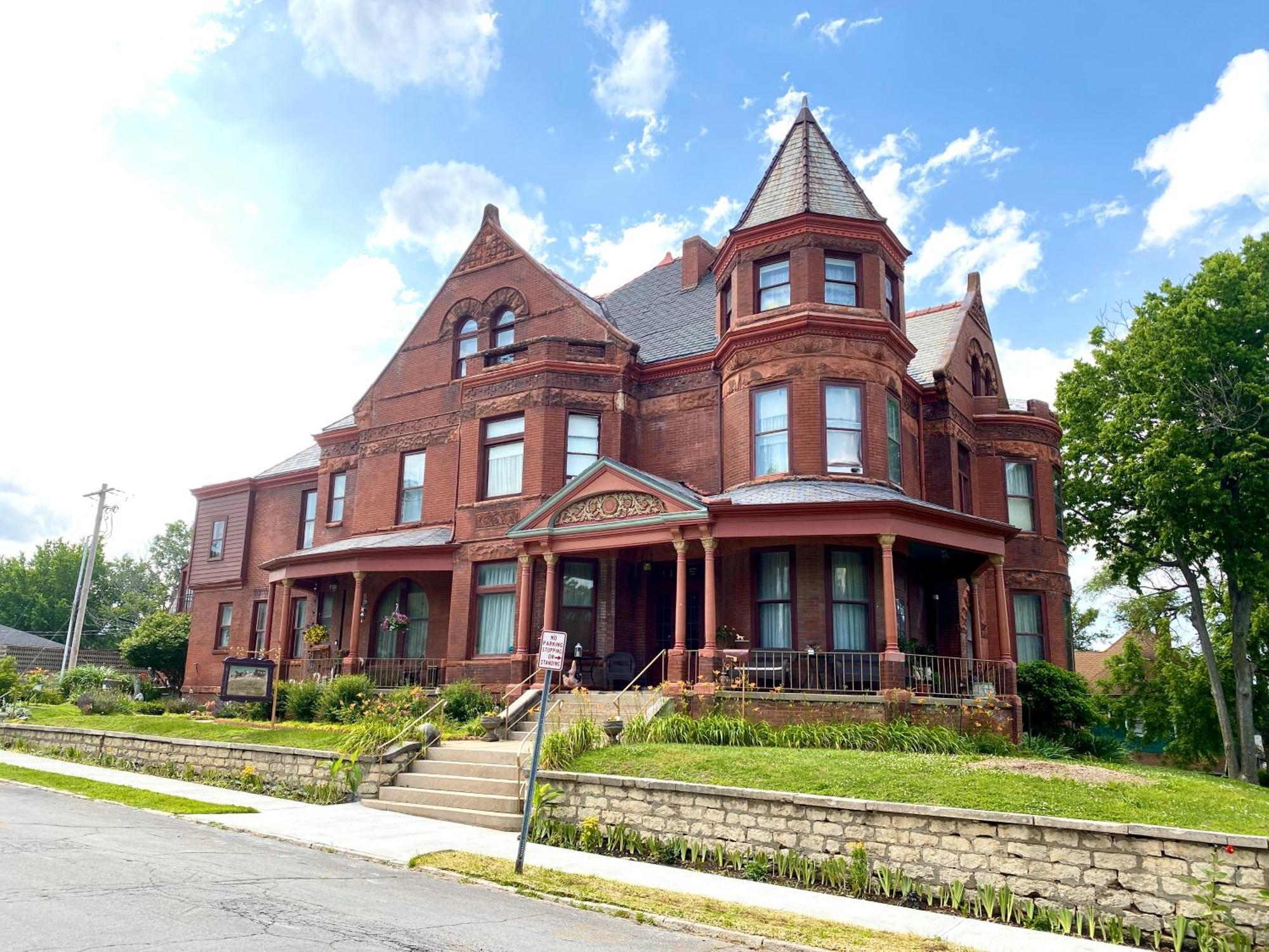 Vineyard Mansion B&B Saint Joseph Buitenkant foto